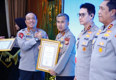 Polri Beri Penghargaan Ikpa Terbaik Pada Rakernis Empat Fungsi Pusat Polri 2026