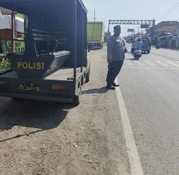 Pelayanan Pagi Polsek Pohjentrek, Hadirkan Rasa Aman bagi Pengguna Jalan