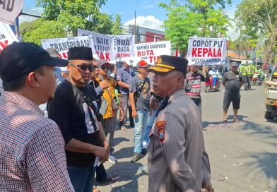 Pelayanan Humanis Polres Pasuruan Kota Pastikan Aksi Damai LSM Poros Tengah Berjalan Aman dan Tertib