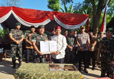 Kapolres Pasuruan Kota Hadiri Peresmian Jembatan Perintis Garuda Merah Putih Divif 2 Kostrad di Kelurahan Bakalan Kota Pasuruan