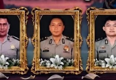 Tiga Personel Polri Gugur Saat Bertugas Ungkap Kasus Narkoba di Katingan, Dianugerahi Kenaikan Pangkat Luar Biasa Anumerta