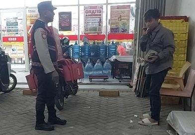 Patroli Dini Hari Polsek Pohjentrek Intensif, Cegah Aksi 3C dan Jaga Kamtibmas Tetap Kondusif